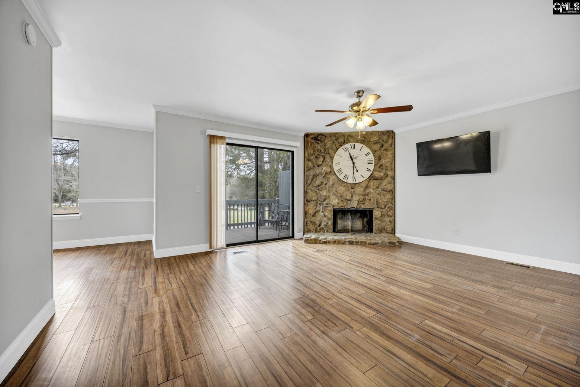 300 Outrigger Lane Photo 4
