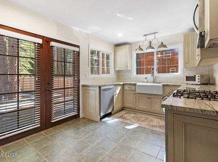 1251 Tata Lane, South Lake Tahoe, CA 96150 Photo