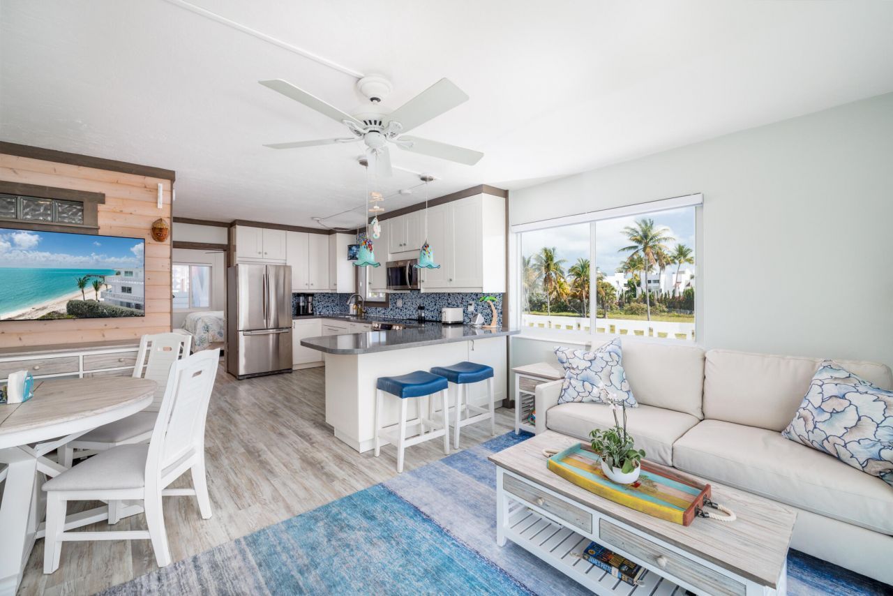 755 W Ocean Drive, Unit 5, Key Colony, FL 33051 Photo