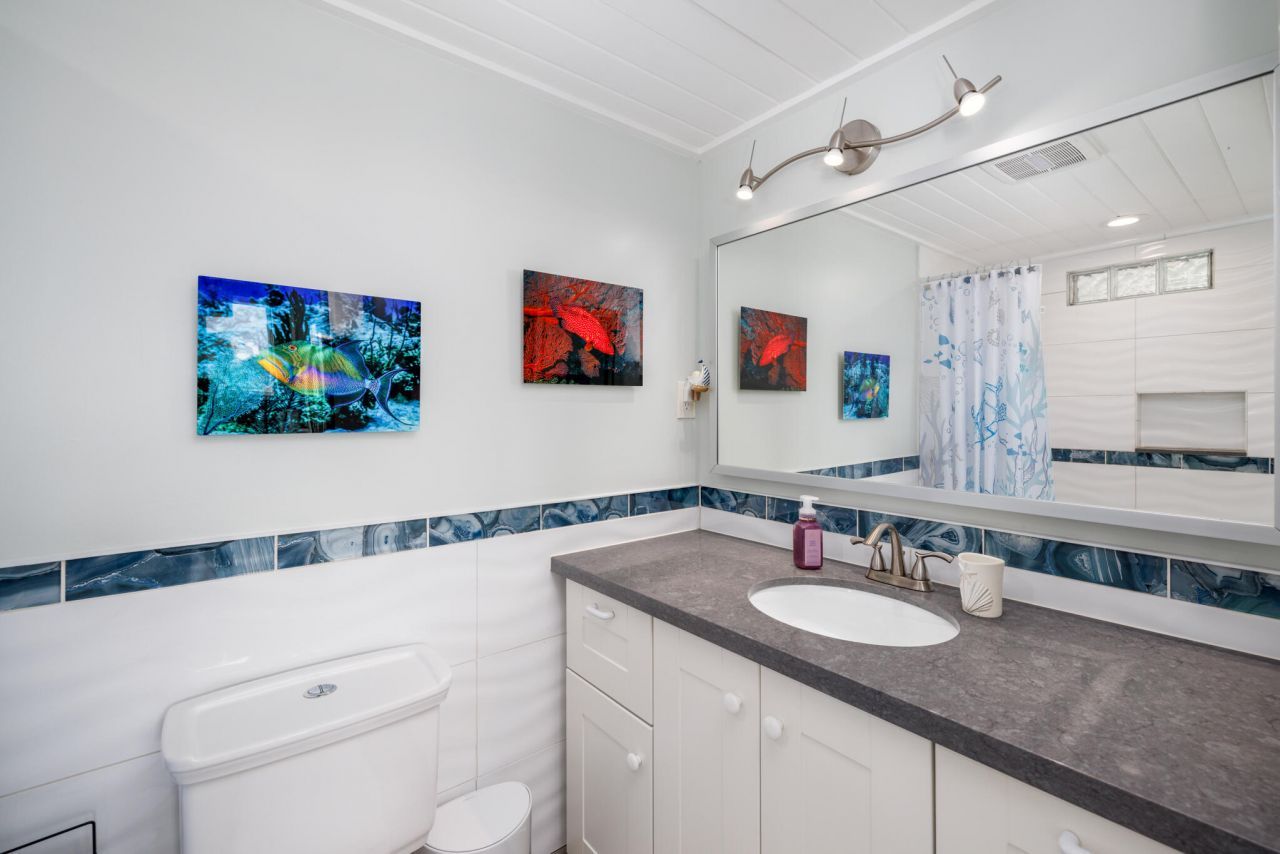 755 W Ocean Drive, Unit 5, Key Colony, FL 33051 Photo