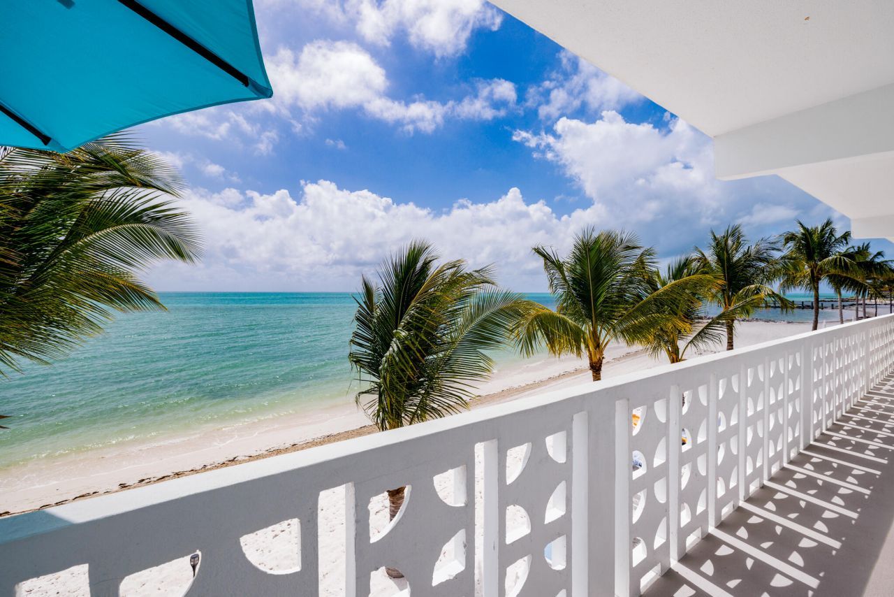 755 W Ocean Drive, Unit 5, Key Colony, FL 33051 Photo