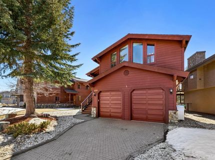 2020 Aloha Drive, South Lake Tahoe, CA 96150 Photo