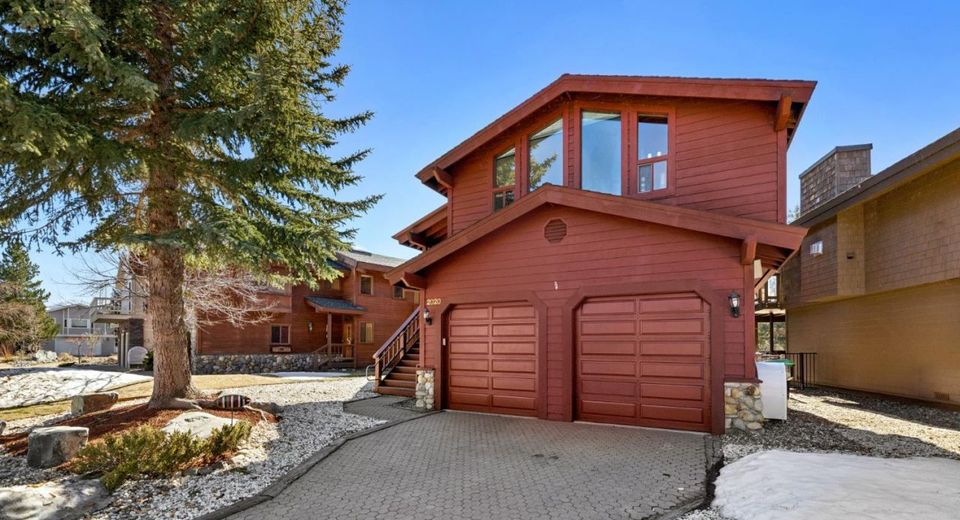 2020 Aloha Drive, South Lake Tahoe, CA 96150 Photo
