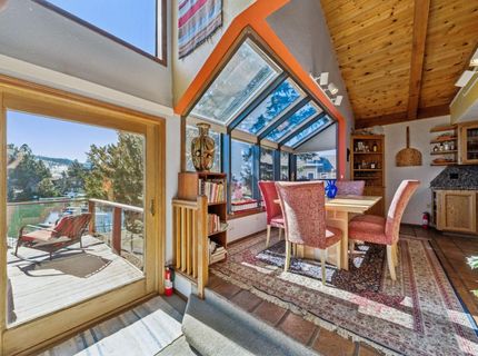 2020 Aloha Drive, South Lake Tahoe, CA 96150 Photo