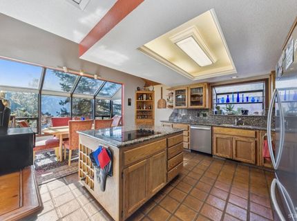 2020 Aloha Drive, South Lake Tahoe, CA 96150 Photo