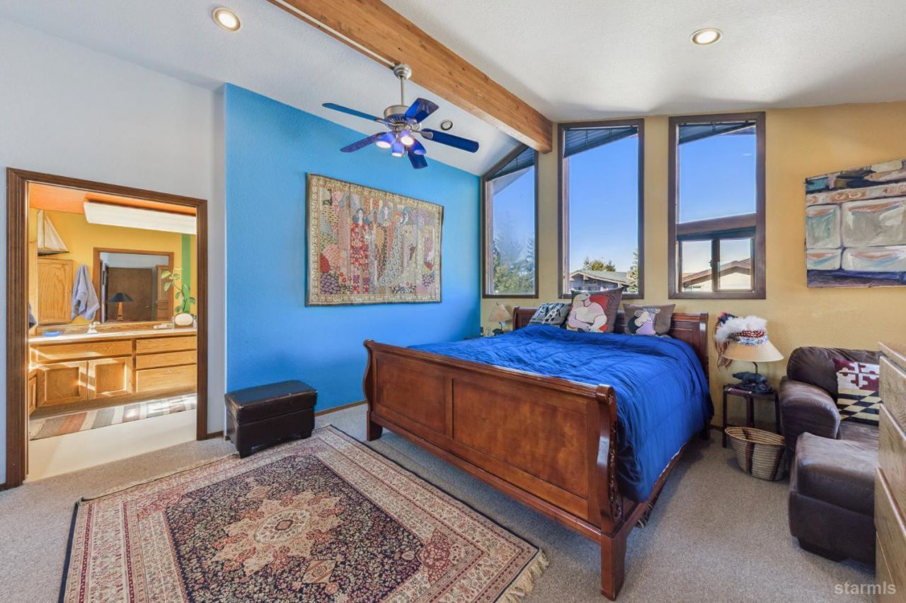 2020 Aloha Drive, South Lake Tahoe, CA 96150 Photo