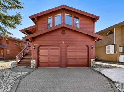 2020 Aloha Drive, South Lake Tahoe, CA 96150 Photo