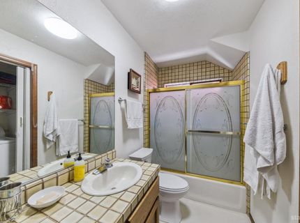 2020 Aloha Drive, South Lake Tahoe, CA 96150 Photo