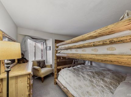 2020 Aloha Drive, South Lake Tahoe, CA 96150 Photo