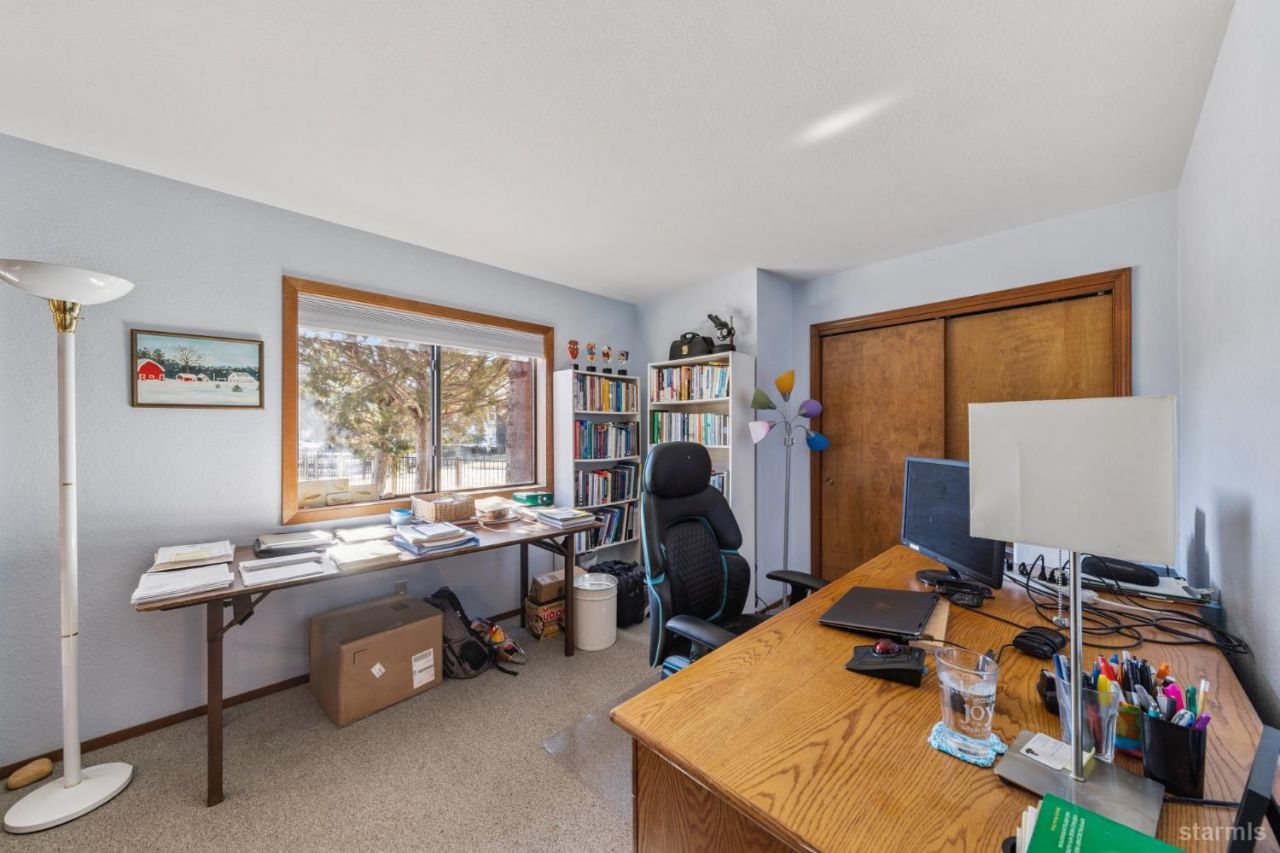 2020 Aloha Drive, South Lake Tahoe, CA 96150 Photo