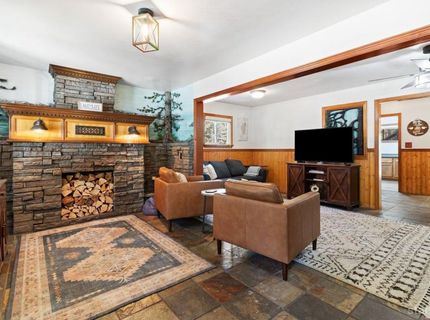 1251 Tata Lane, South Lake Tahoe, CA 96150 Photo