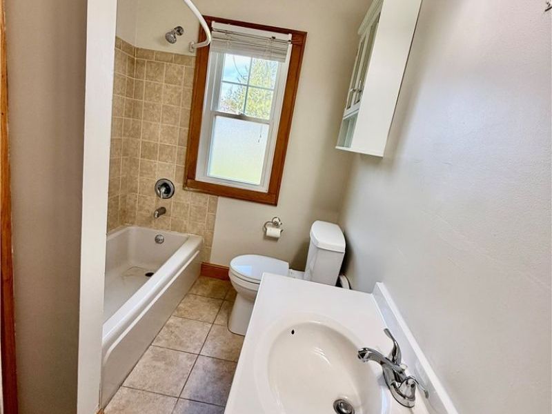 364 N Chillicothe Road , Aurora, OH 44202 Photo 17