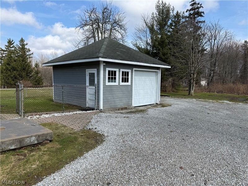 364 N Chillicothe Road , Aurora, OH 44202 Photo 32