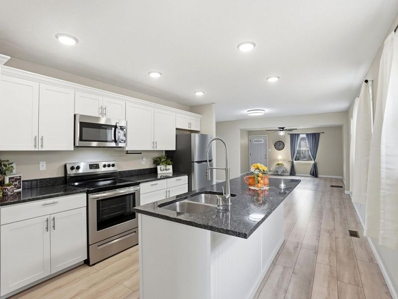 709 N Russell Street, Urbana, OH 43078 Photo 9