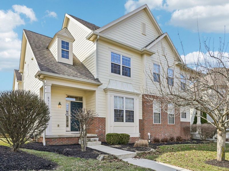 6711 Cooperstone Drive, Unit 72, Dublin, OH 43017 Photo 2