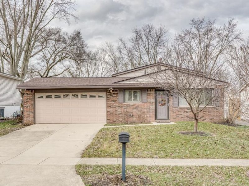 3392 Trail Lane Court, Columbus, OH 43231 Photo 1