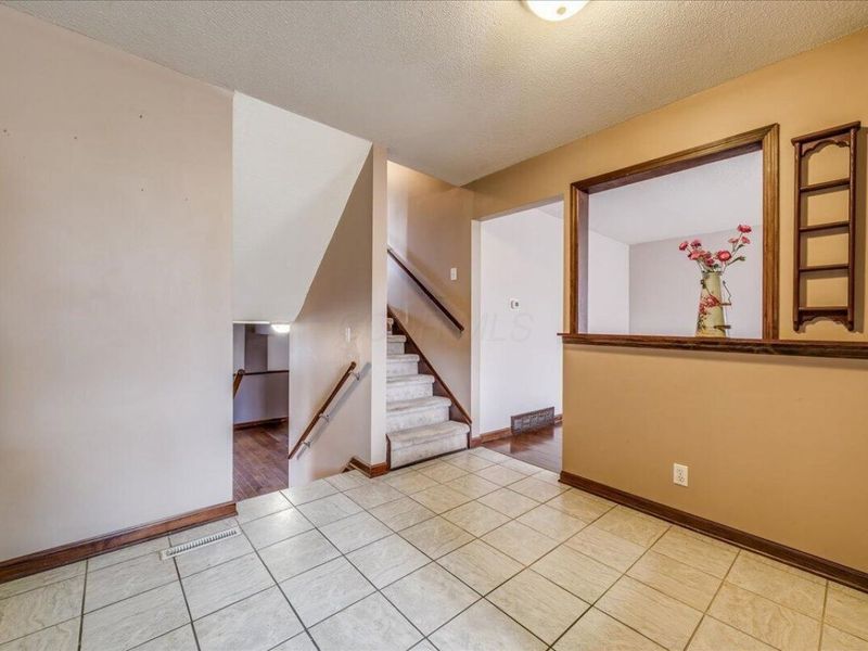 3392 Trail Lane Court, Columbus, OH 43231 Photo 11