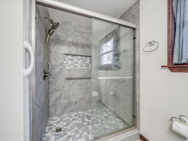 3392 Trail Lane Court, Columbus, OH 43231 Photo 12