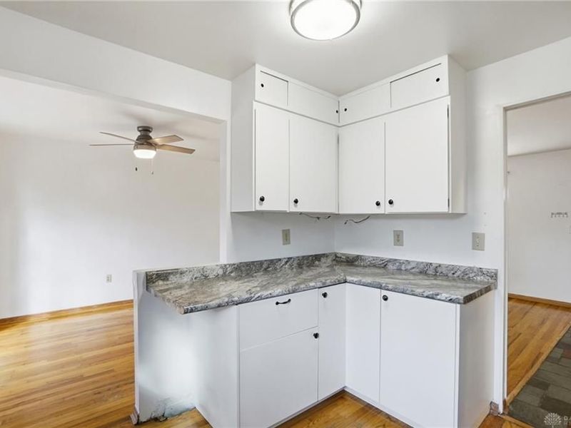 8943 Monsanto Drive, Springfield Township, OH 45231 Photo 12