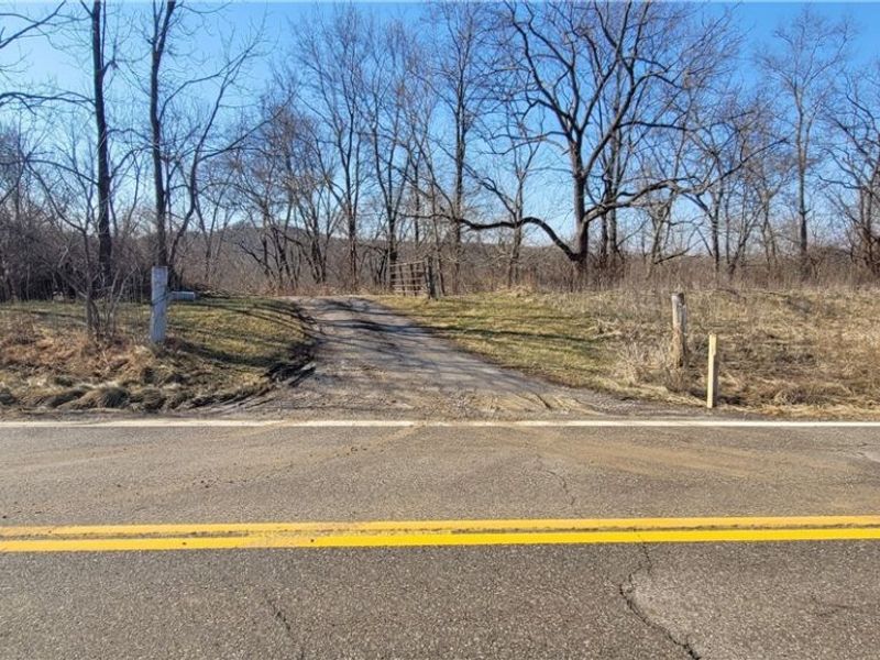 4002 Plainfield Road, Kimbolton, OH 43749 Photo 2