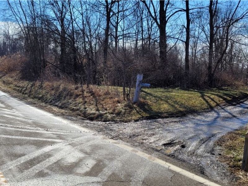 4002 Plainfield Road, Kimbolton, OH 43749 Photo 5