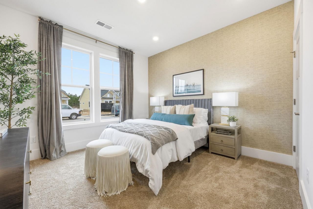 1008 Bridgeview Dr. Photo 21