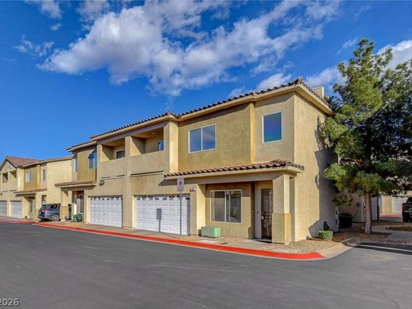 64 Brown Swallow Way , Henderson, NV 89012