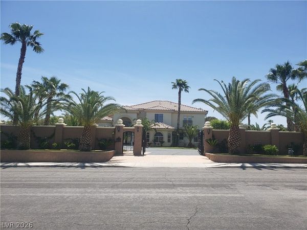 7261 Obannon Drive , Las Vegas, NV 89117