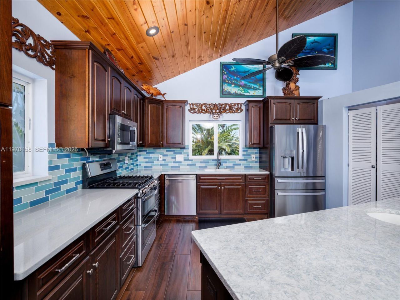 14 Avenue F , Marathon, FL 33050 Photo