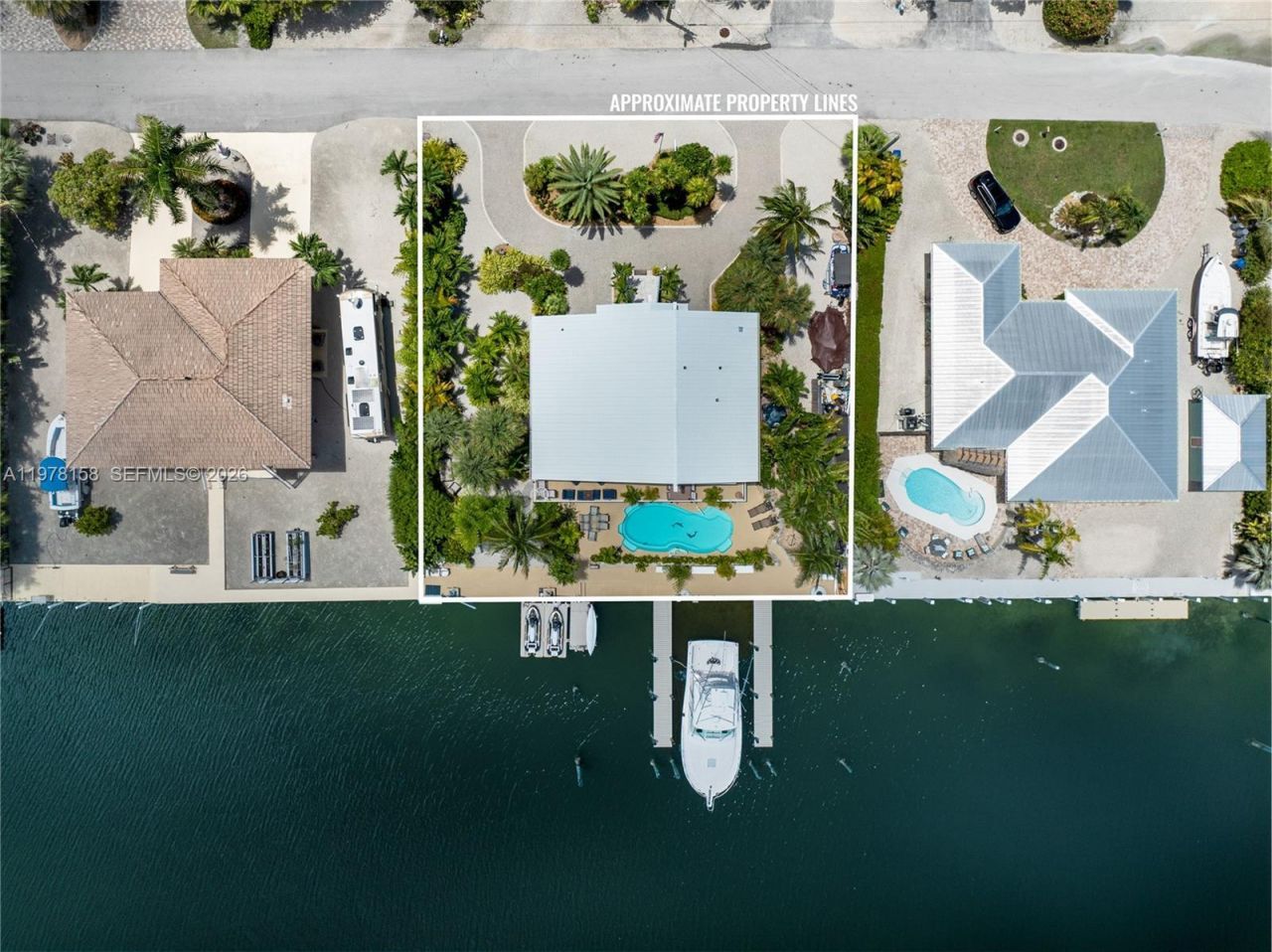 14 Avenue F, Marathon, FL 33050 Photo