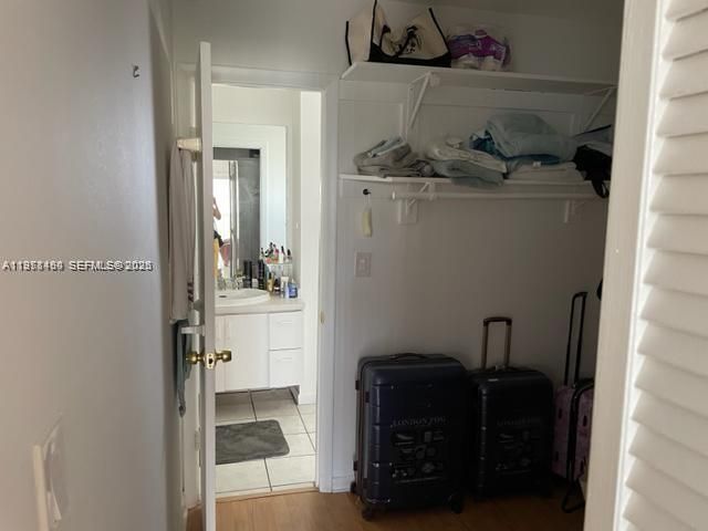 201 178th Dr, Unit 533, Sunny Isles Beach, FL 33160 Photo
