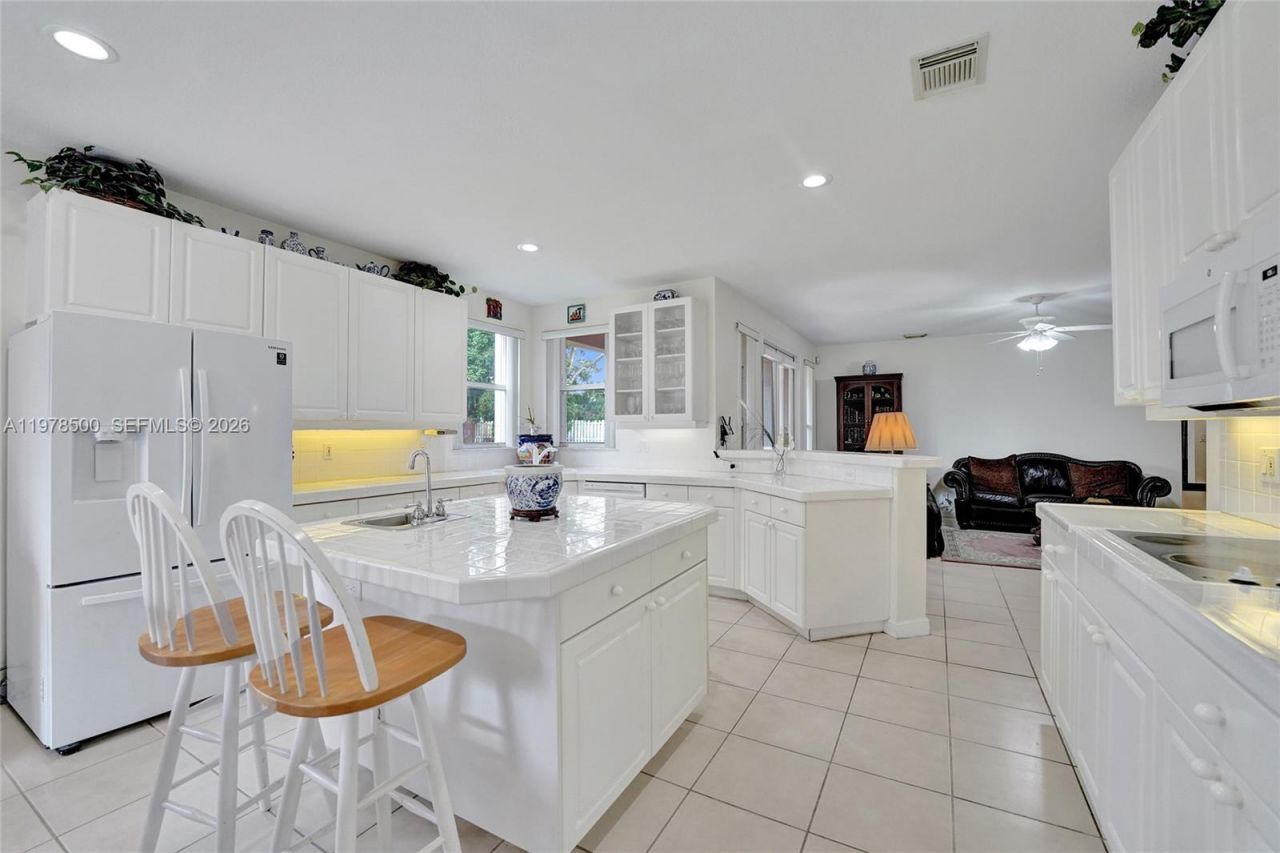 14686 SW 35th Ct, Miramar, FL 33027 Photo