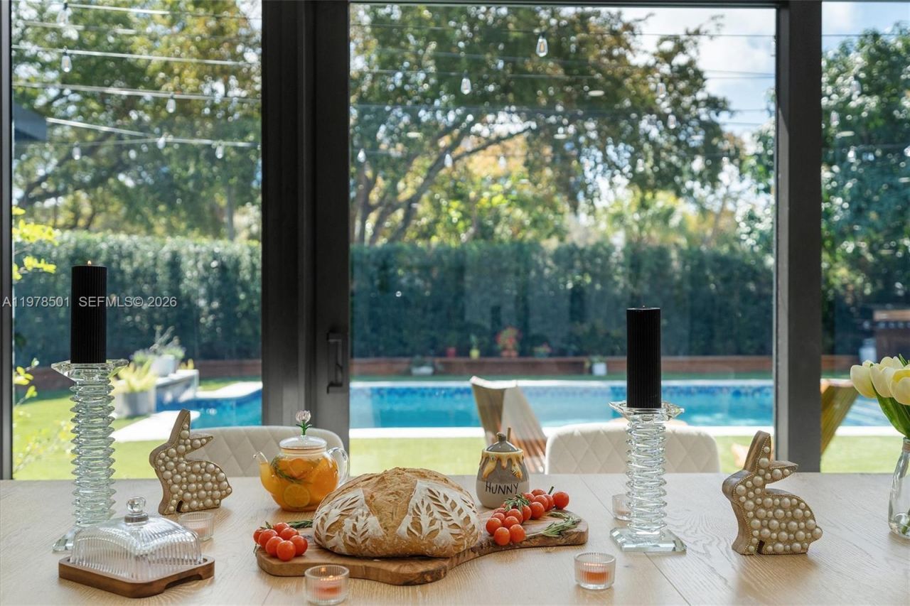 4000 N Circle Dr, Hollywood, FL 33021 Photo