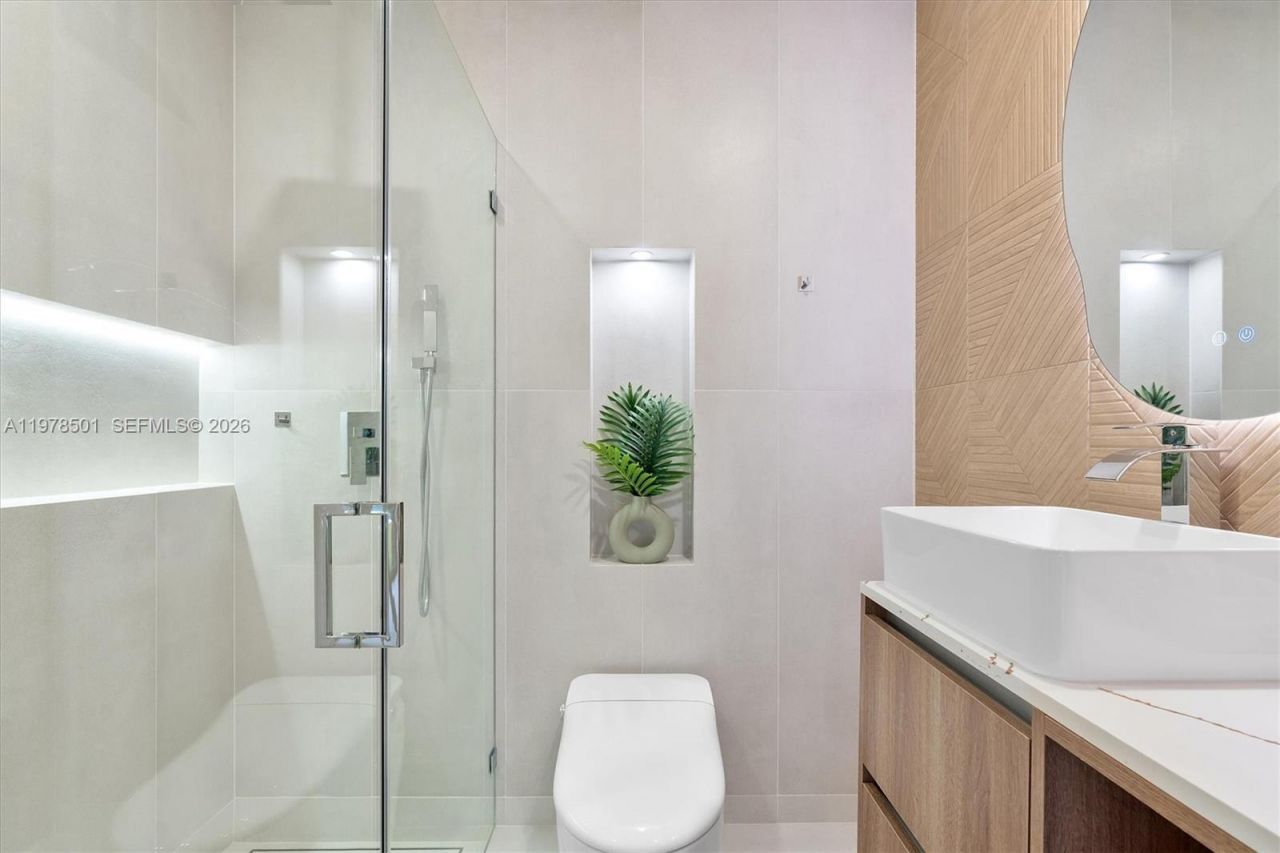 4000 N Circle Dr, Hollywood, FL 33021 Photo