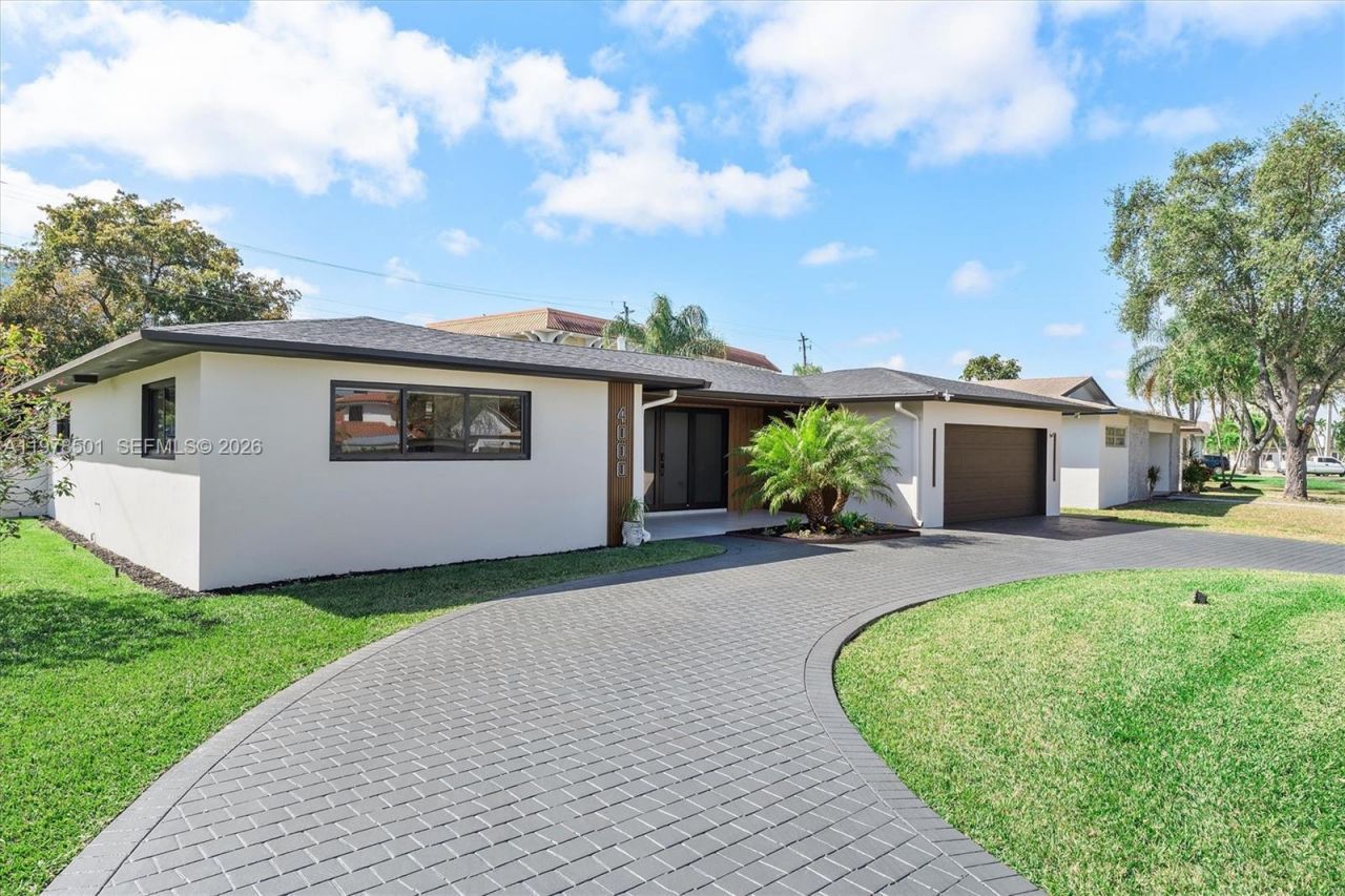 4000 N Circle Dr, Hollywood, FL 33021 Photo