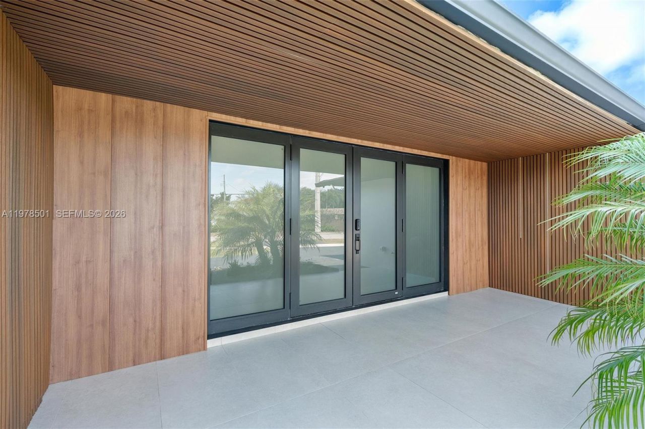 4000 N Circle Dr, Hollywood, FL 33021 Photo