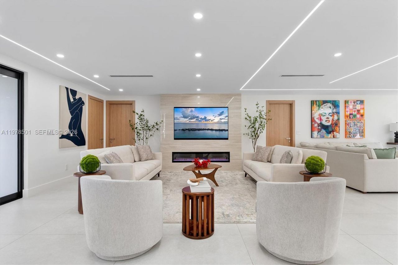 4000 N Circle Dr, Hollywood, FL 33021 Photo