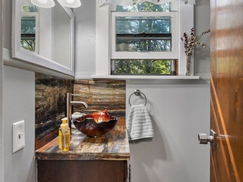 427 W Main Street, Ashland, OH 44805 Photo 14