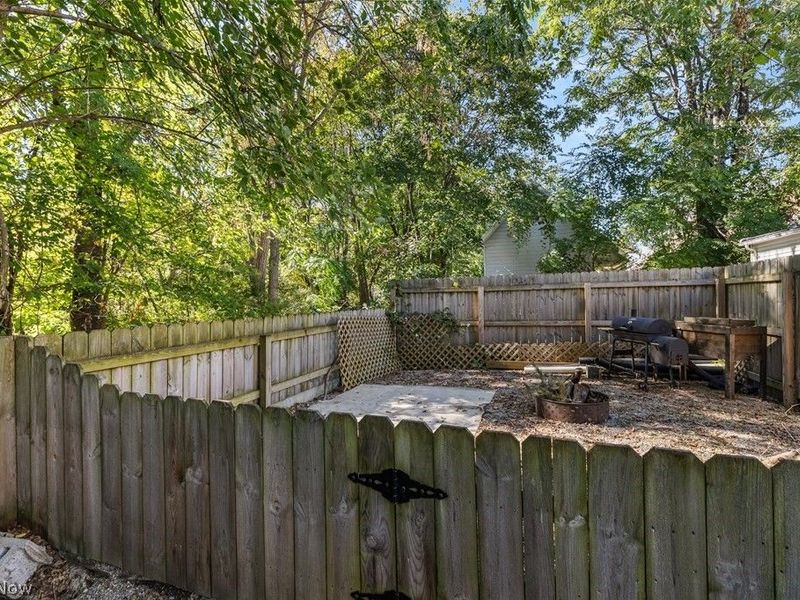 427 W Main Street, Ashland, OH 44805 Photo 33