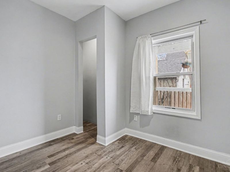 5708 Carothers, Cincinnati, OH 45227 Photo 11