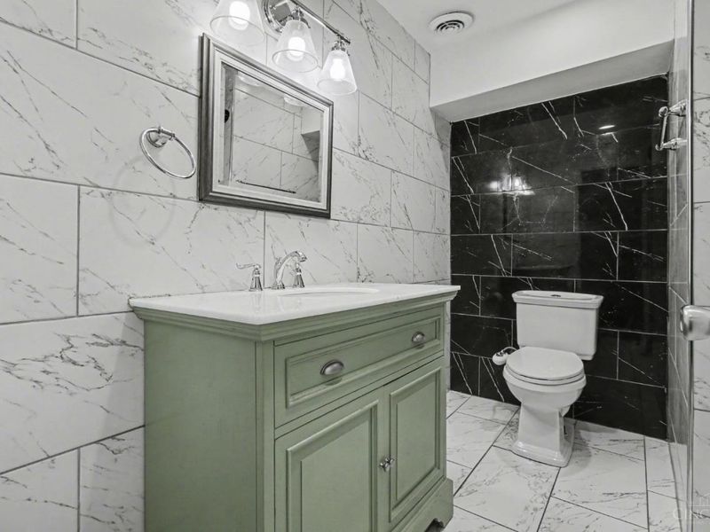 5708 Carothers, Cincinnati, OH 45227 Photo 12