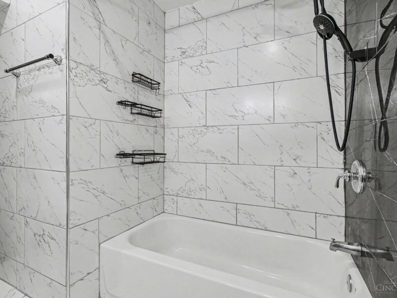 5708 Carothers, Cincinnati, OH 45227 Photo 13