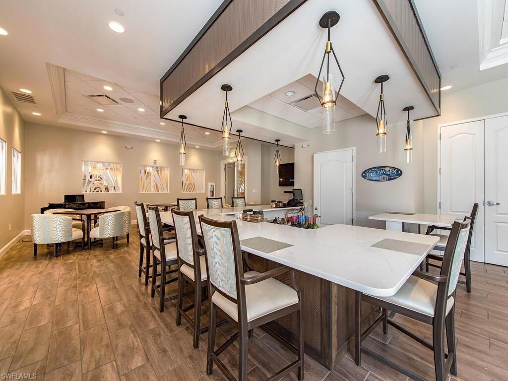 4815 Aston Gardens Way, Unit B-202, Naples, FL 34109 Photo