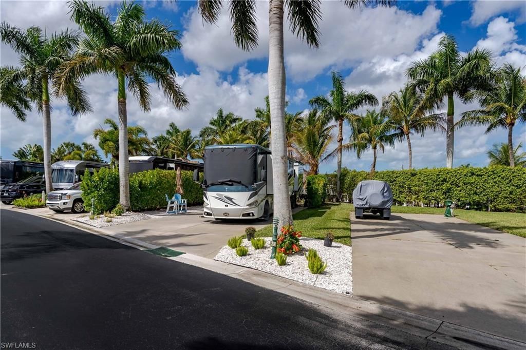 13399 Snook Cir, Naples, FL 34114 Photo