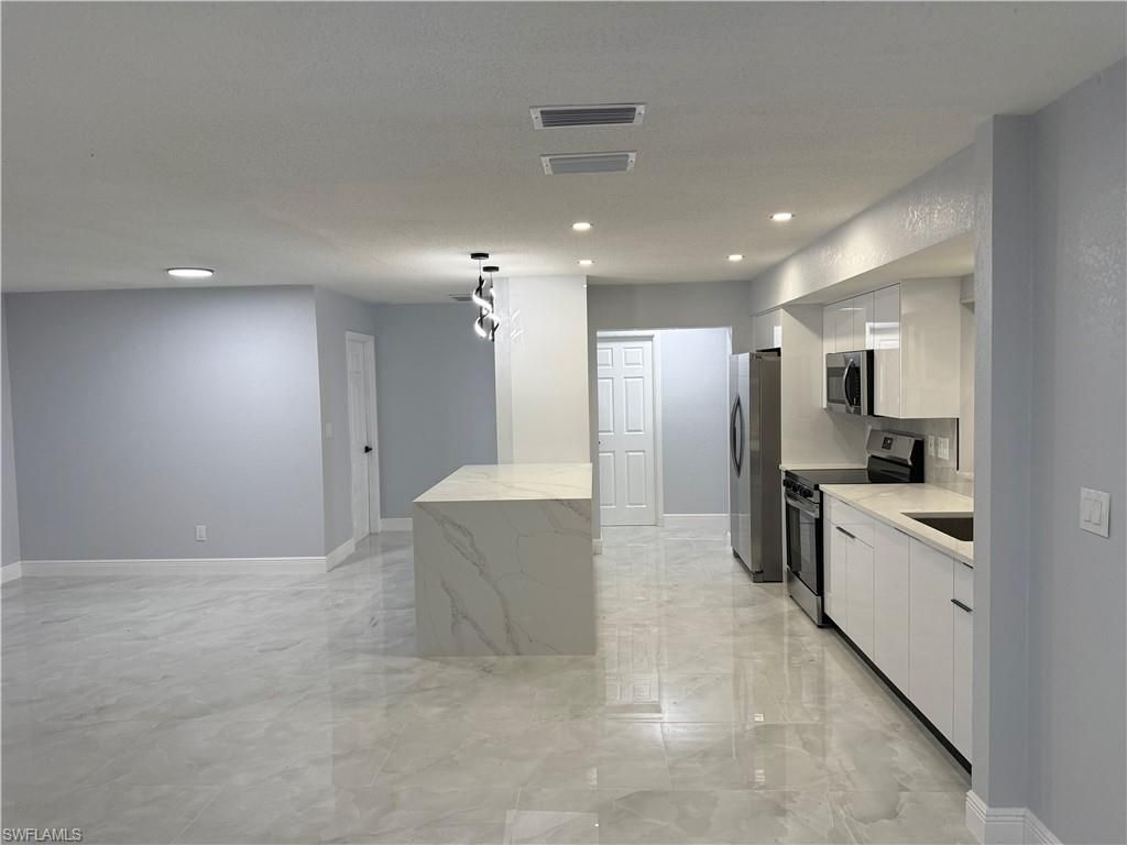 715 Shadyside St, Lehigh Acres, FL 33936 Photo