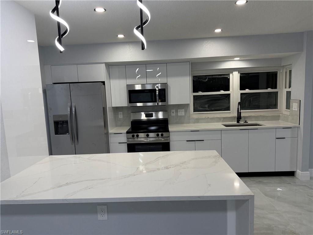 715 Shadyside St, Lehigh Acres, FL 33936 Photo