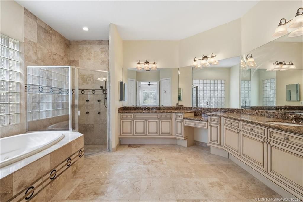 620 SW Squire Johns Lane, Palm City, FL 34990 Photo