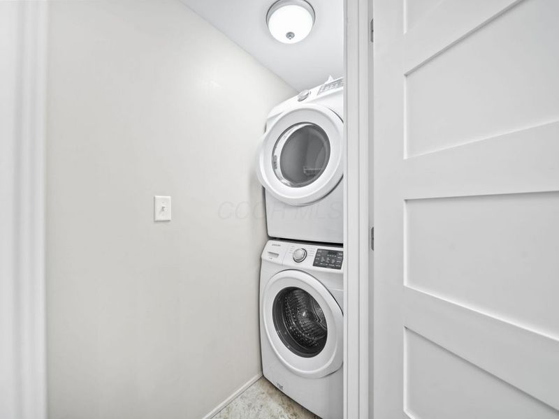 367 Auden Avenue , Unit 206, Columbus, OH 43215 Photo 13