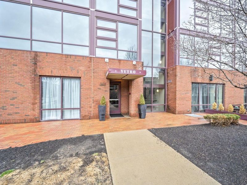 367 Auden Avenue , Unit 206, Columbus, OH 43215 Photo 2