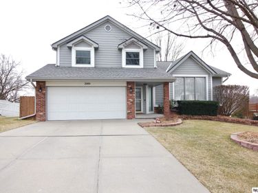2005 Yorktown Street, Bellevue, NE 68123